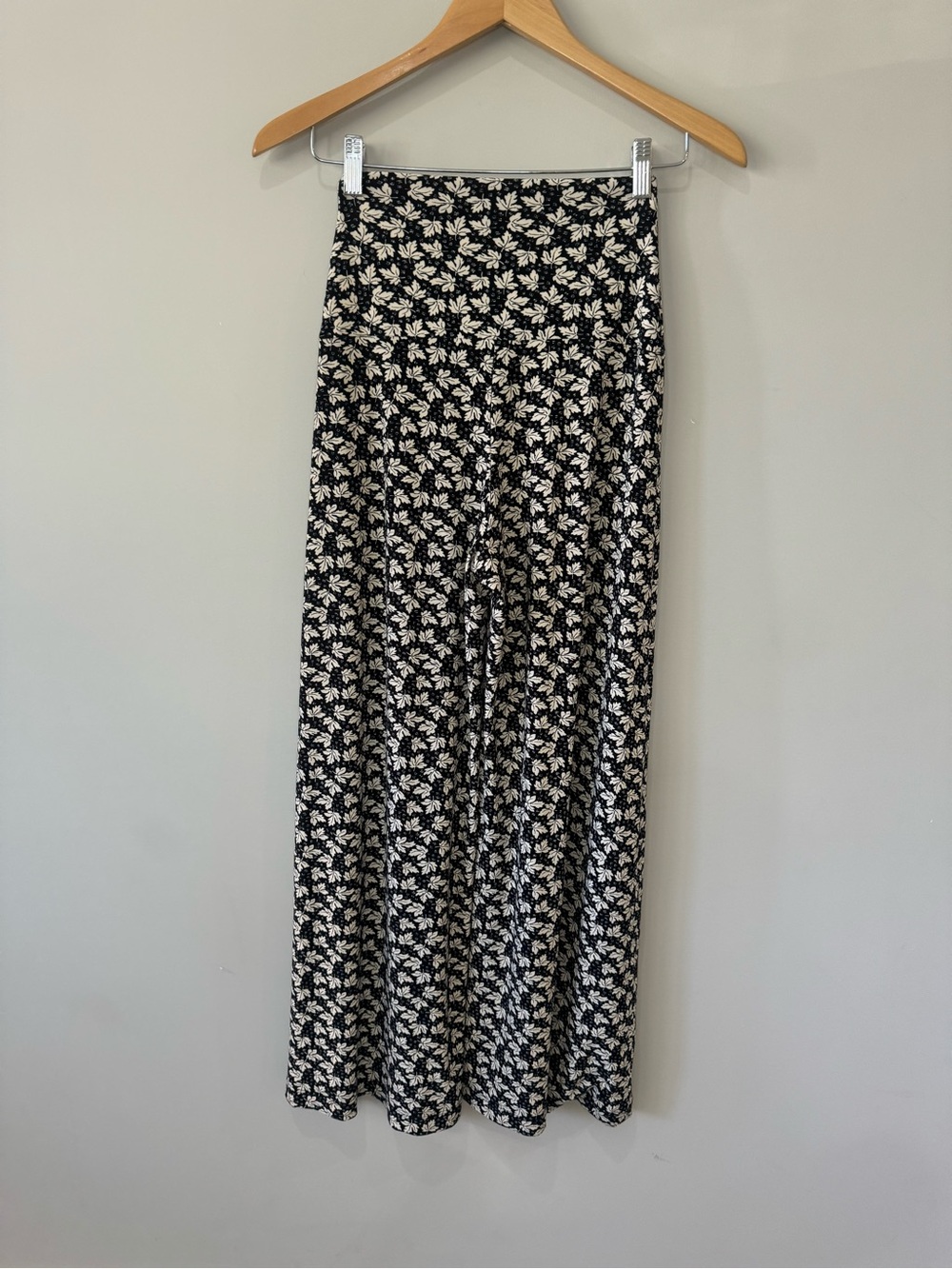 Norma Kamali Stretchy jersey wide leg flare leaf print high waist pants XS - Picture 5 of 10